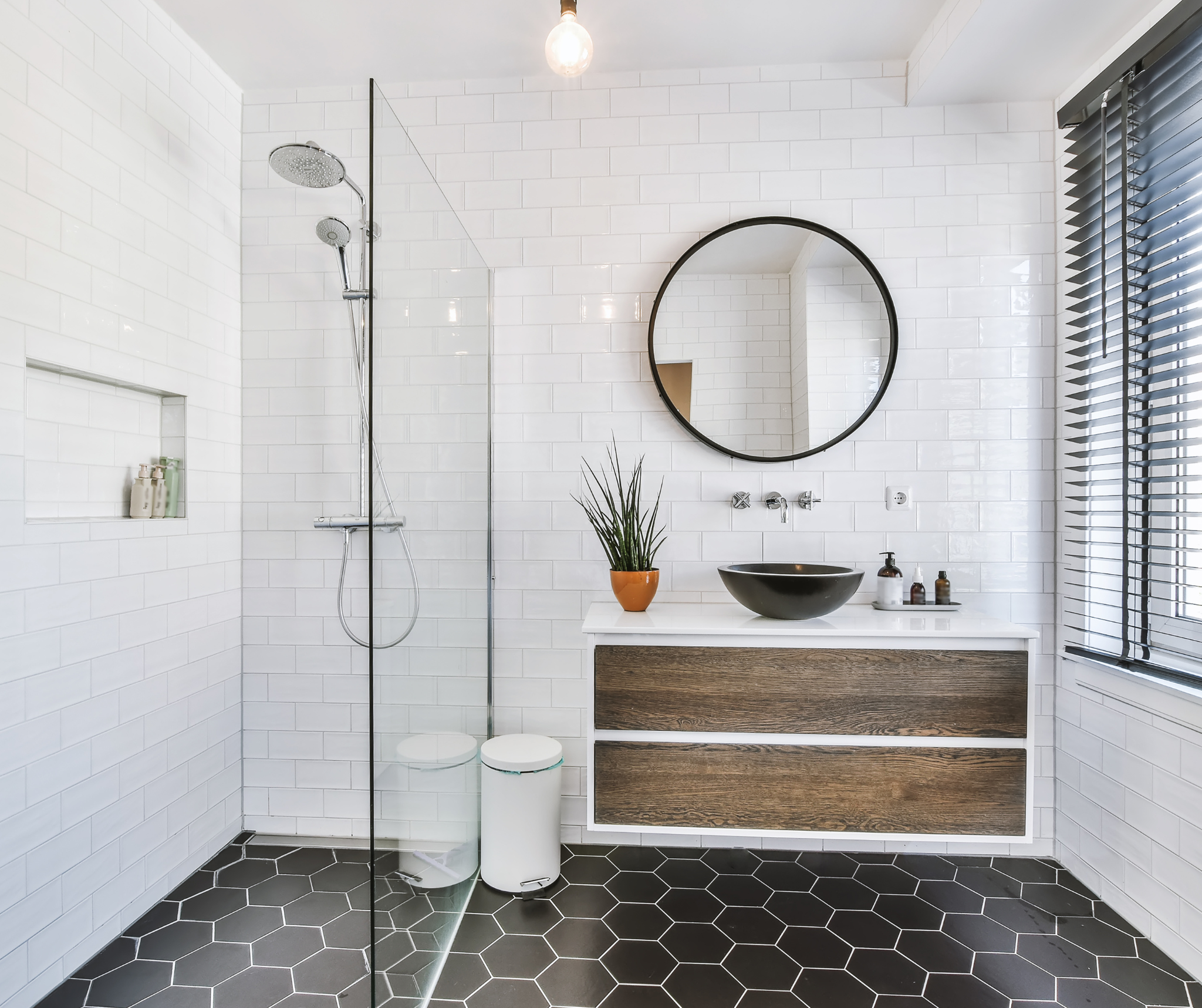 Glas im Badezimmer: Luxuriöse Glasduschen als Upgrade für Ihr Badezimmer