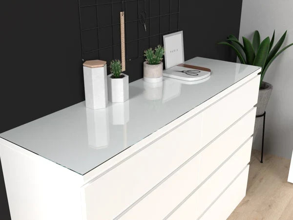Floatglas oder Weißglas im Vergleich